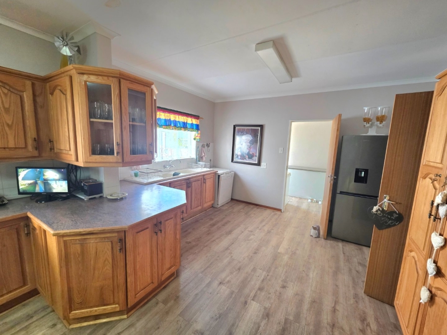 4 Bedroom Property for Sale in La Provance Free State